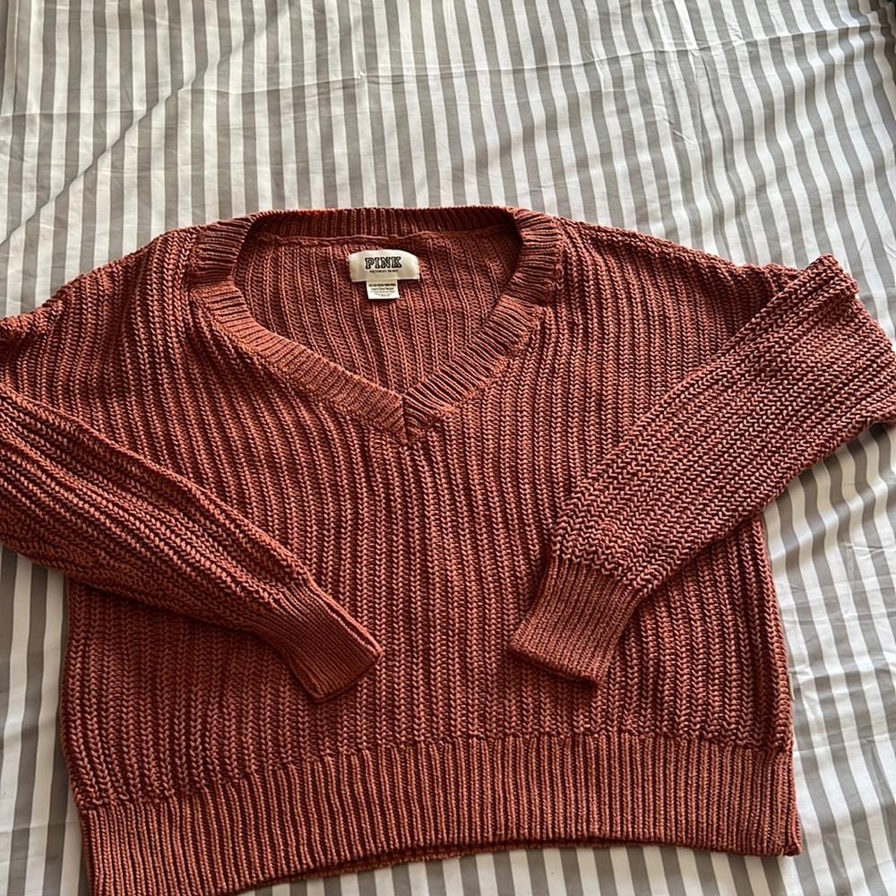 PINK sweater Size xs could fit to small for cropped style Practically brand new